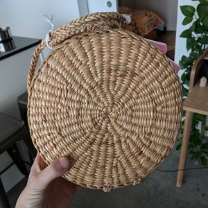 Straw Zip Bag with Strap